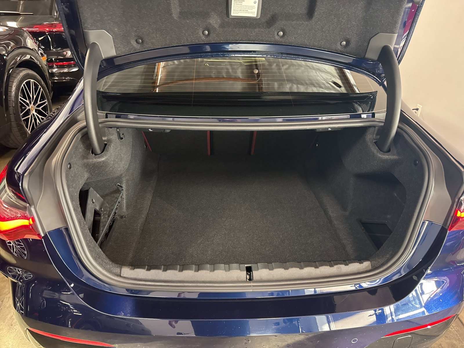 Used 2024 BMW M440i Coupe w/ Premium Package image 19