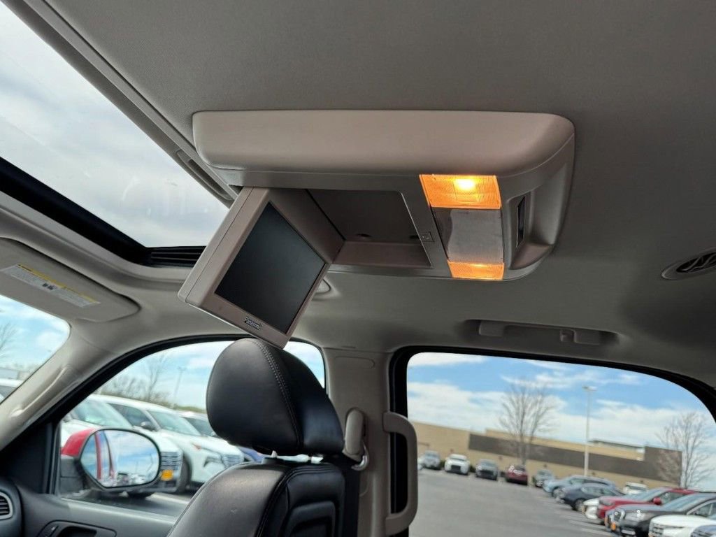 Used 2014 Chevrolet Tahoe LT w/ Luxury Package image 11