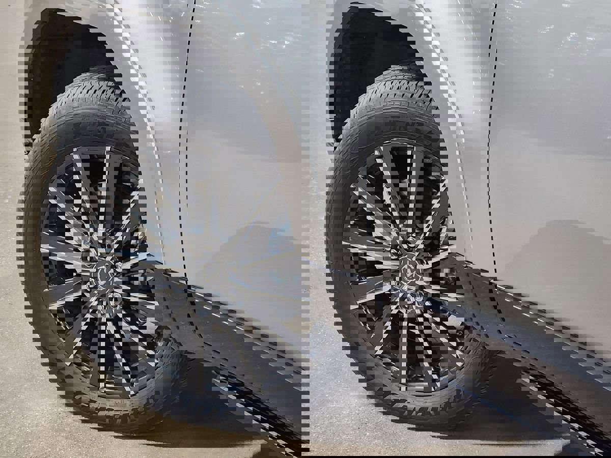 Used 2025 Lexus GX 550 Luxury+ 4WD image 22