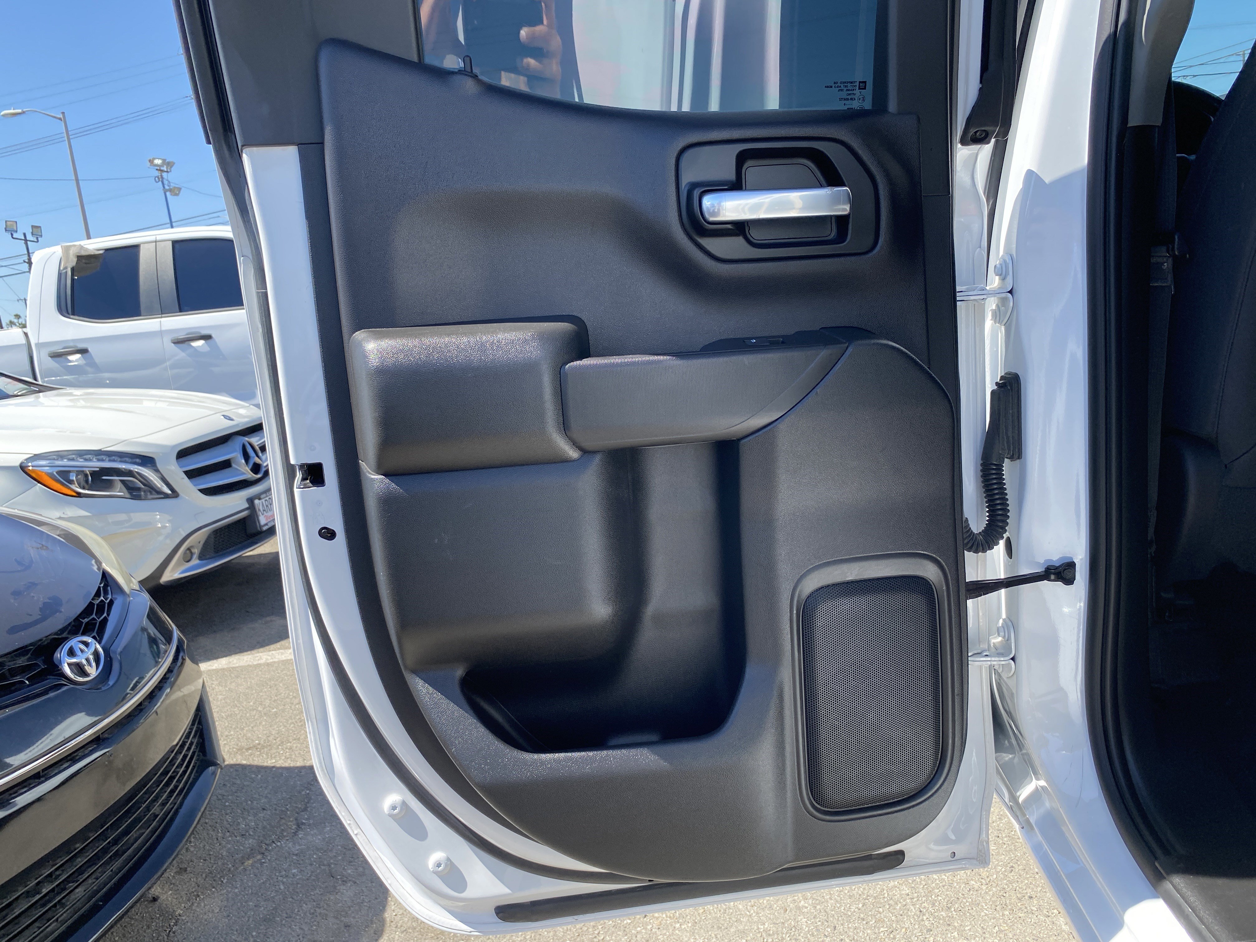 Used 2020 Chevrolet Silverado 1500 LT w/ Convenience Package image 19