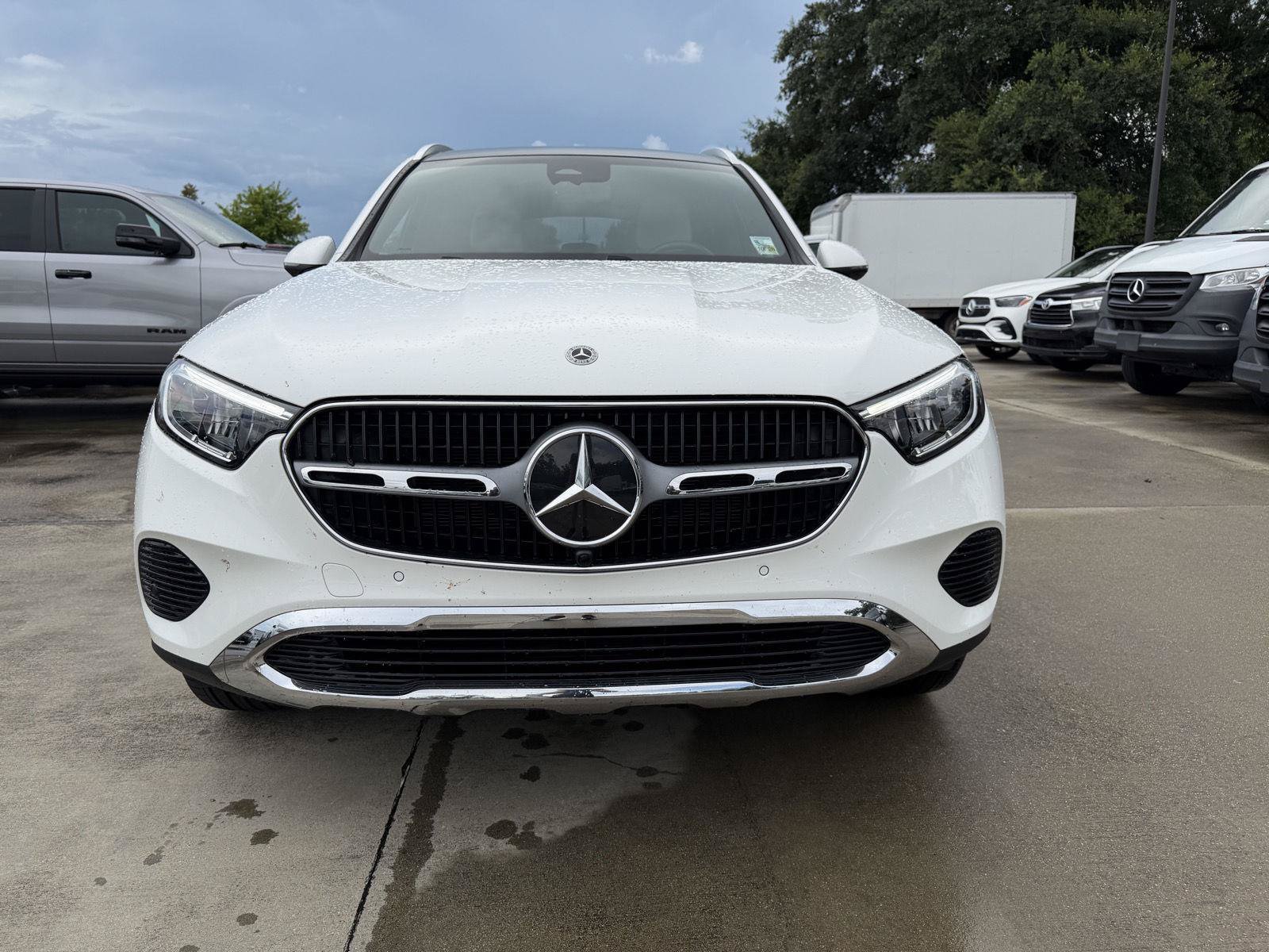Certified 2026 Mercedes-Benz GLC 300 4MATIC image 2