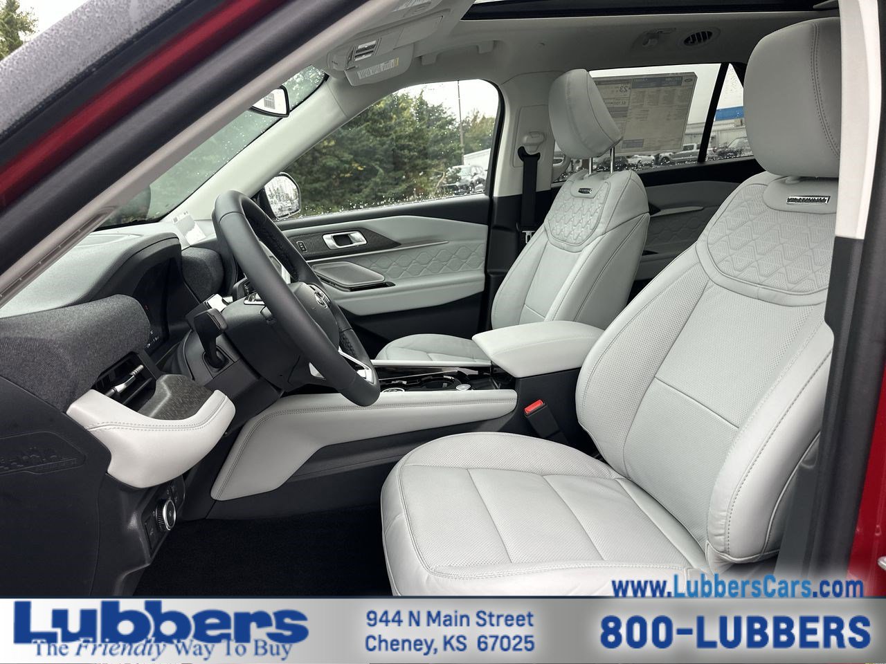 New 2026 Ford Explorer Platinum image 11