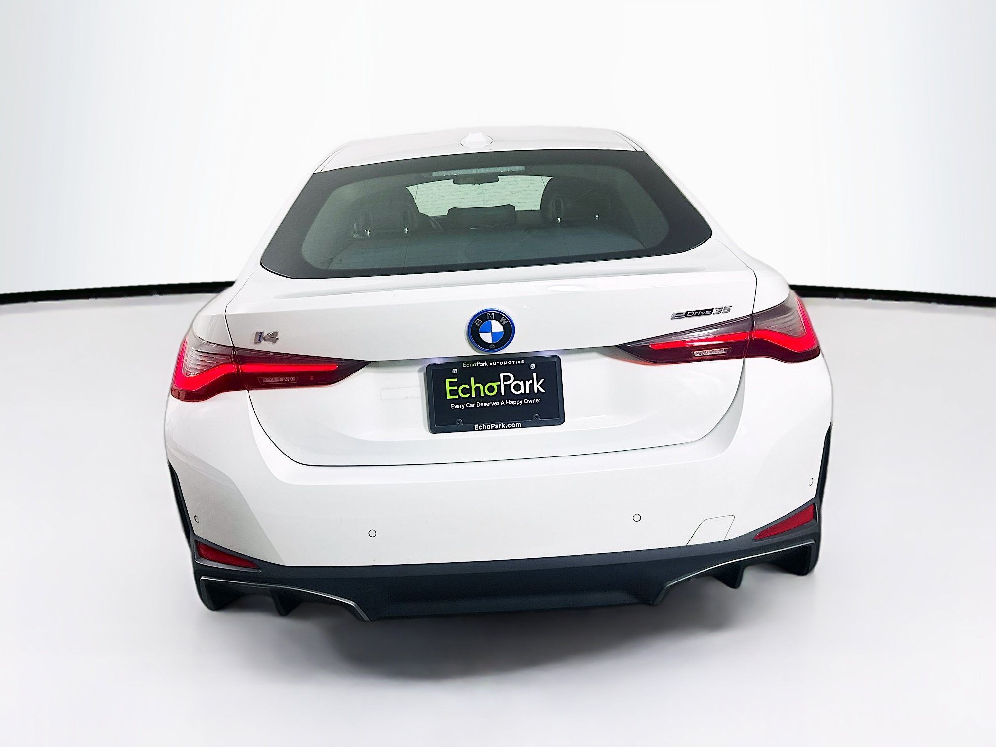 Used 2023 BMW i4 eDrive35 w/ Premium Package RWD image 7