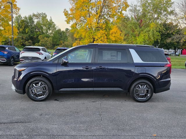 New 2026 Kia Carnival EX image 4
