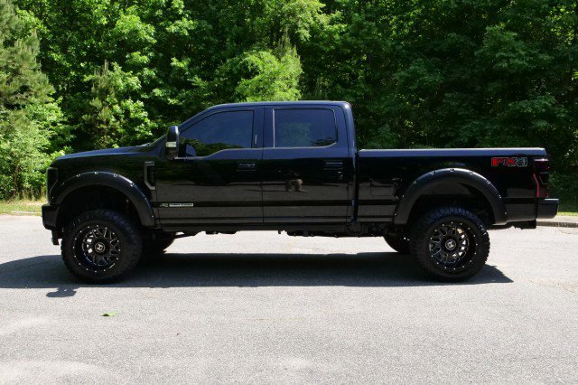 Used 2018 Ford F250 Lariat w/ Lariat Ultimate Package AWD/4WD image 32