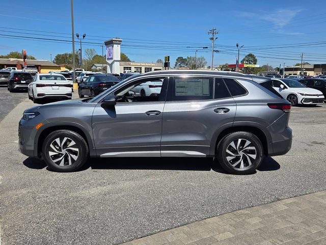New 2026 Volkswagen Tiguan S FWD image 4