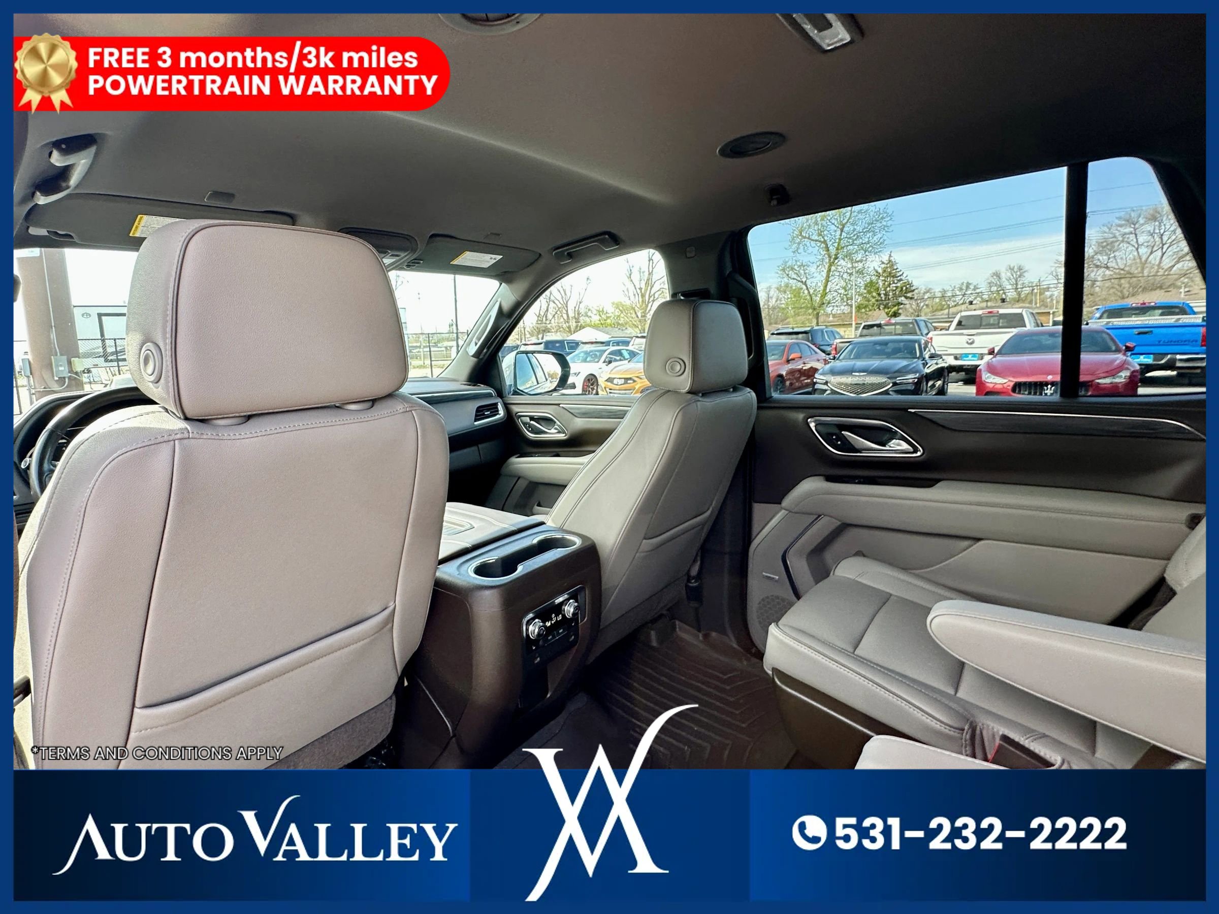 Used 2021 GMC Yukon SLT w/ SLT Luxury Package image 26