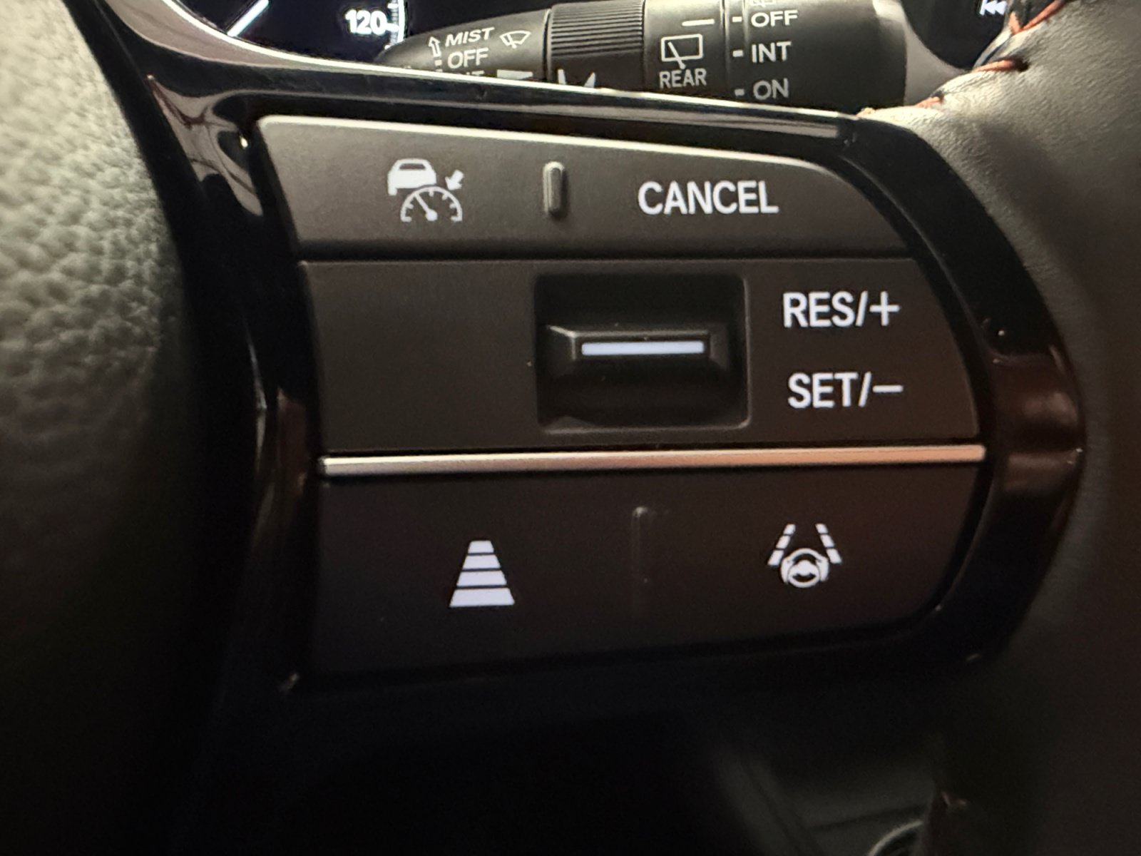 Used 2024 Honda HR-V Sport image 31
