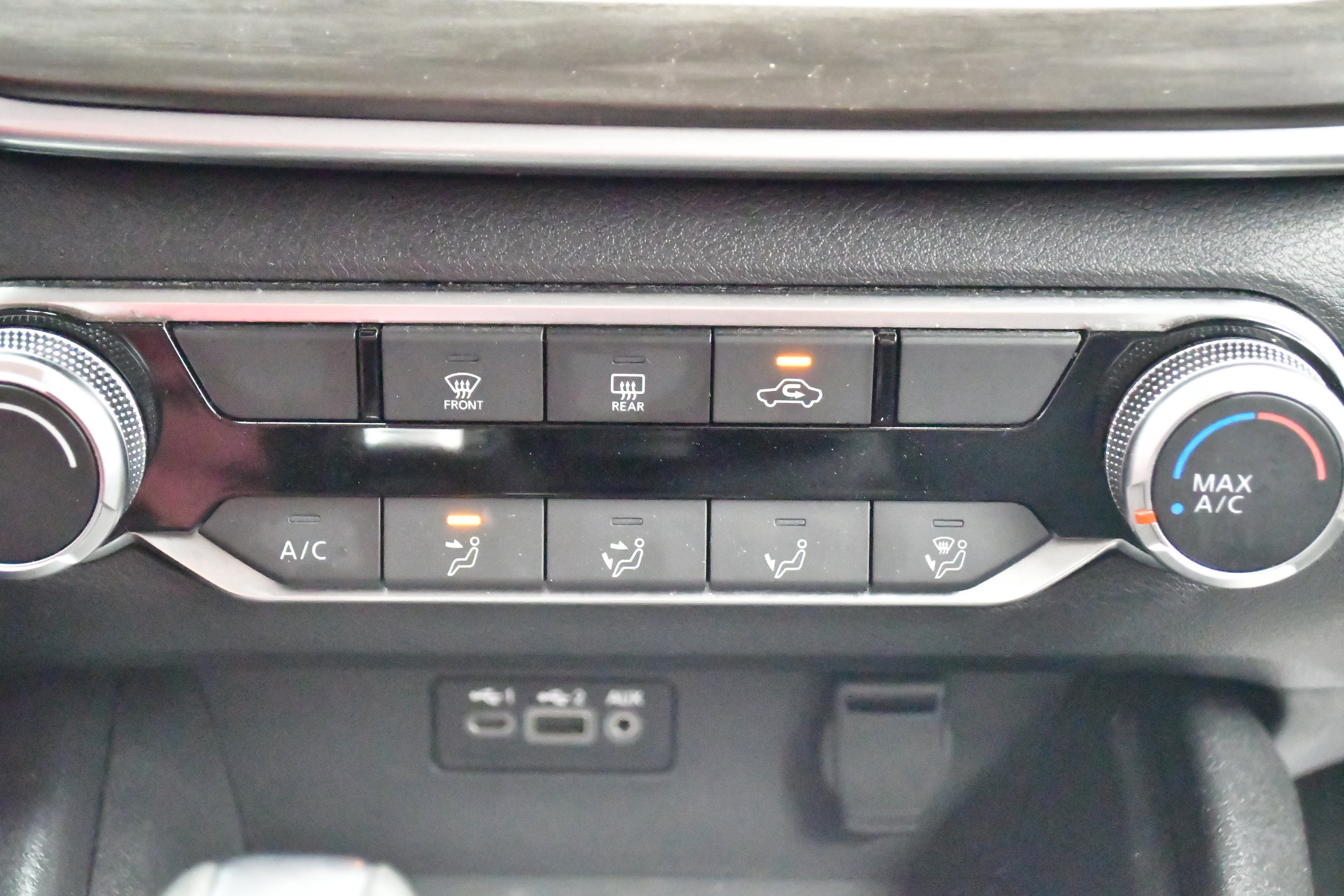 Used 2025 Nissan Altima 2.5 SV FWD image 26