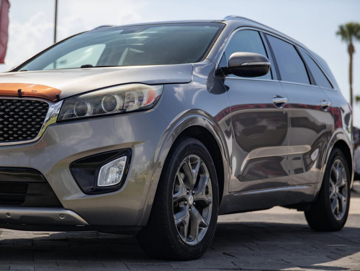 Used 2016 Kia Sorento SX FWD image 7
