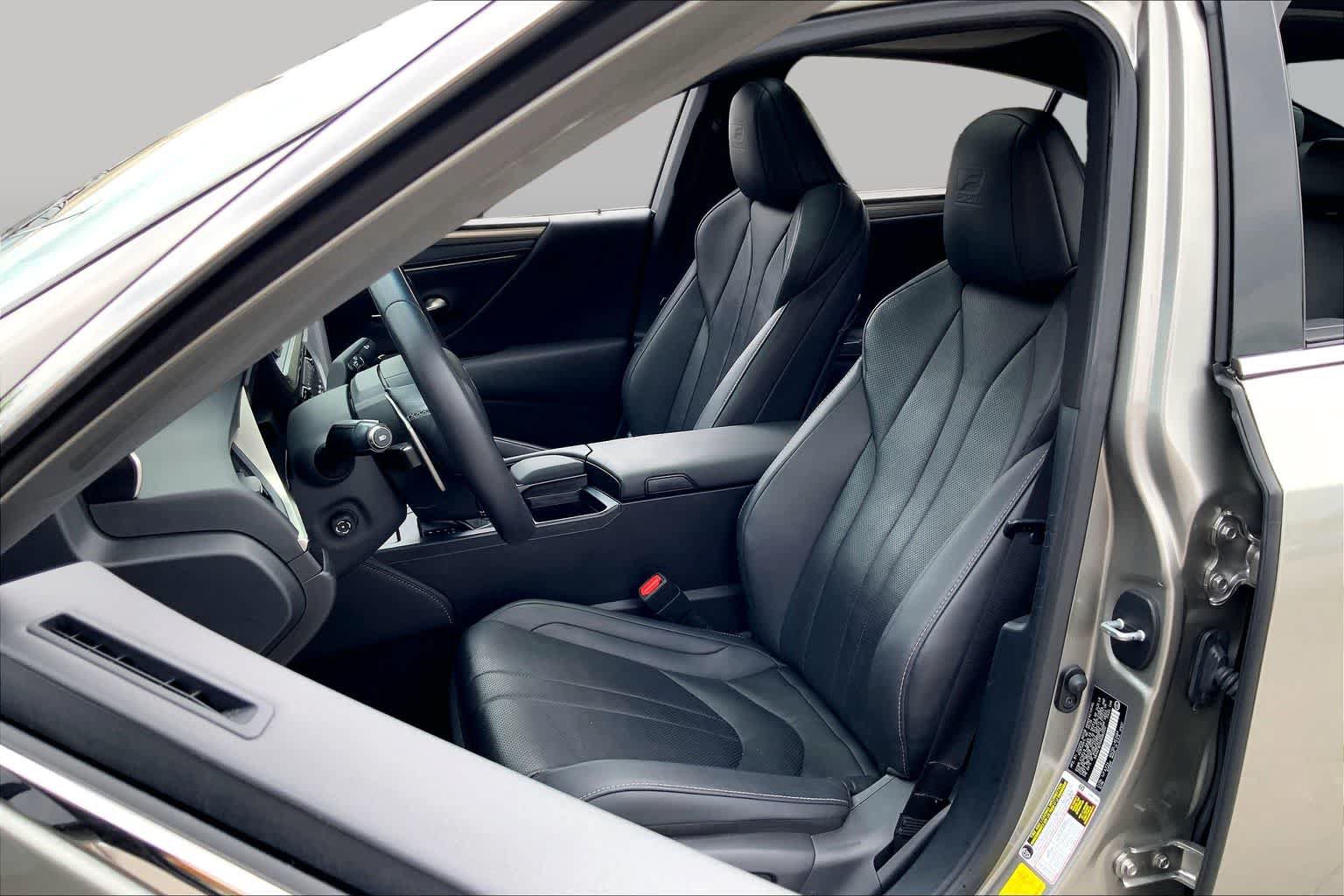 Used 2021 Lexus ES 350 F Sport w/ Accessory Package FWD image 14