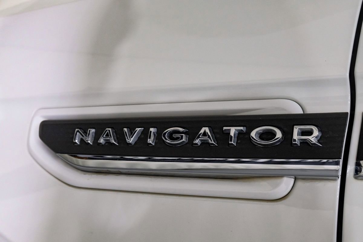 Used 2022 Lincoln Navigator L Reserve image 40