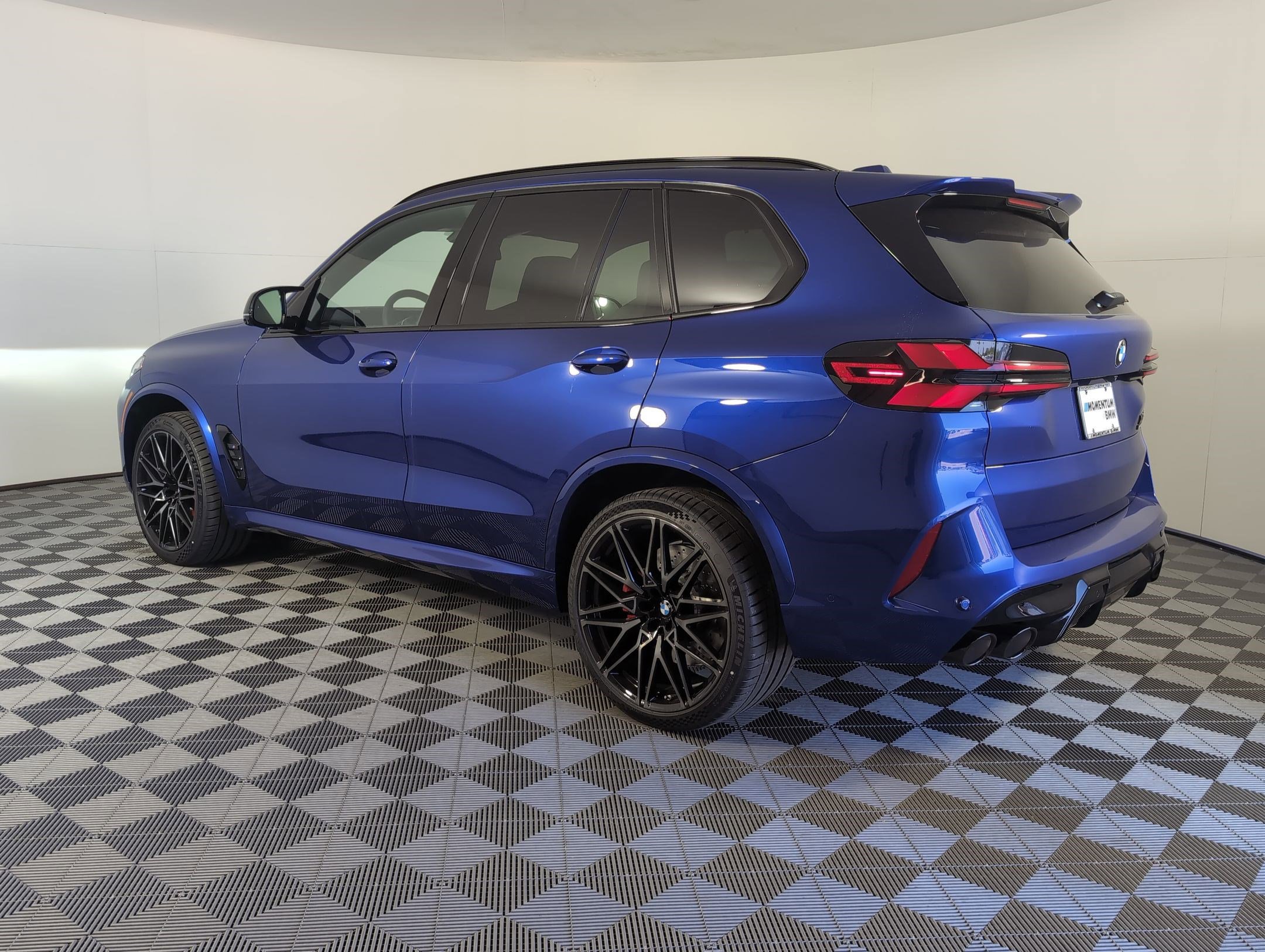 New 2026 BMW X5 M Competition w/ Executive Package image 3
