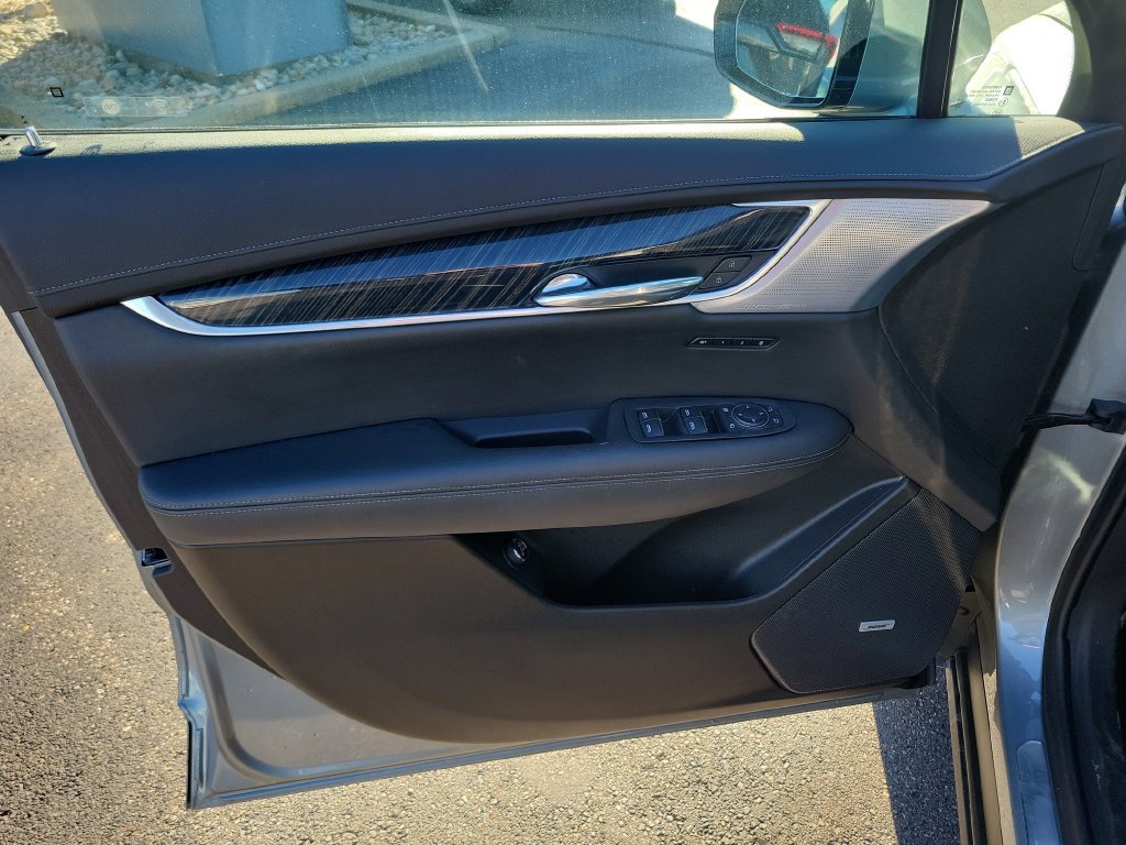 Used 2024 Cadillac XT6 Premium Luxury AWD/4WD image 22