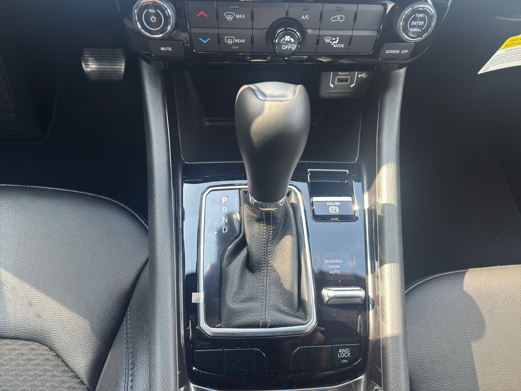 New 2025 Jeep Compass Latitude image 15