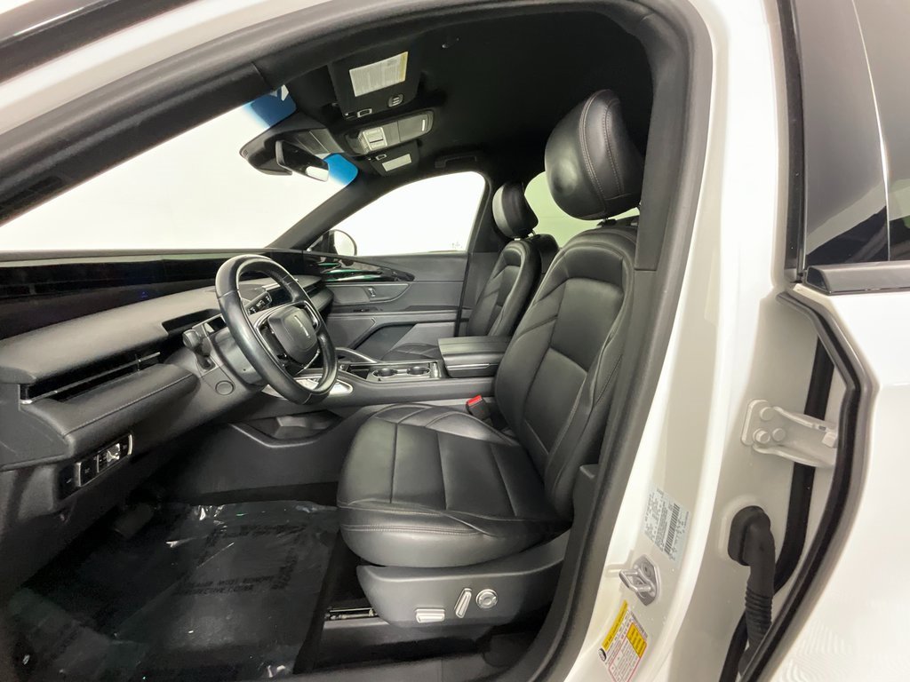 Certified 2024 Lincoln Nautilus Premier w/ Jet Appearance Package image 16