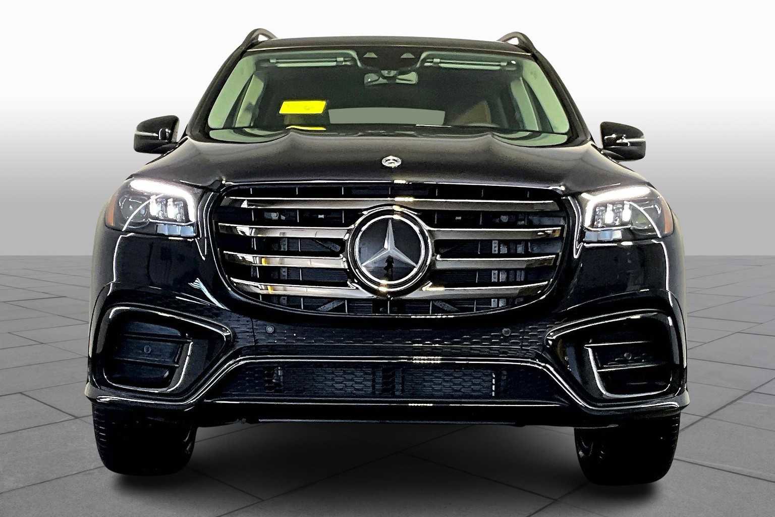 New 2026 Mercedes-Benz GLS 450 4MATIC image 2