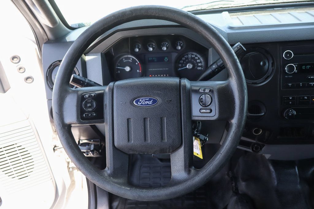 Used 2016 Ford F650 2WD Crew Cab Super Duty image 21