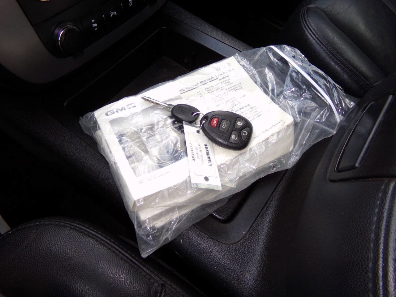 Used 2014 GMC Yukon XL SLT image 72