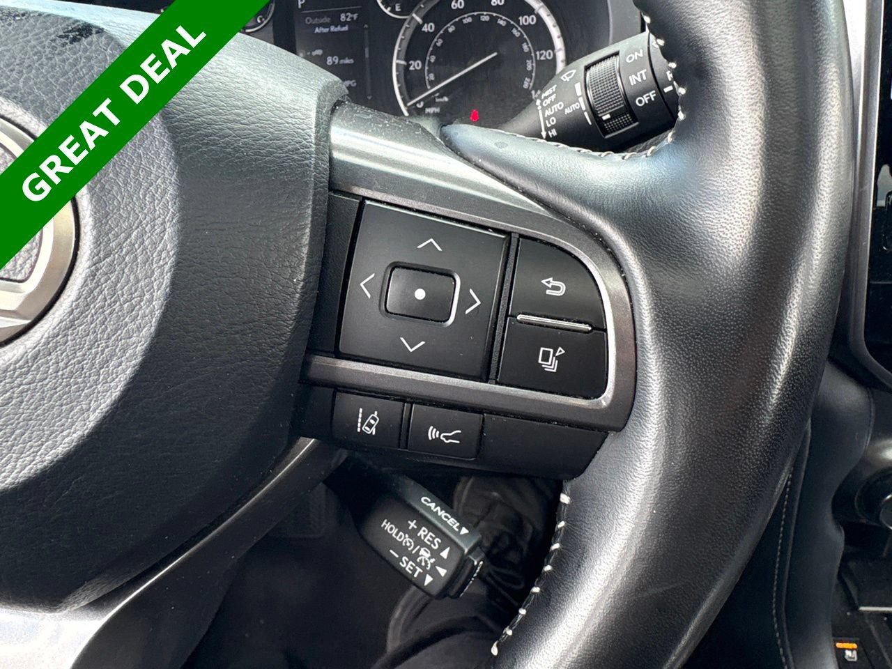 Used 2022 Lexus GX 460 w/ Black Line Special Edition AWD/4WD image 24