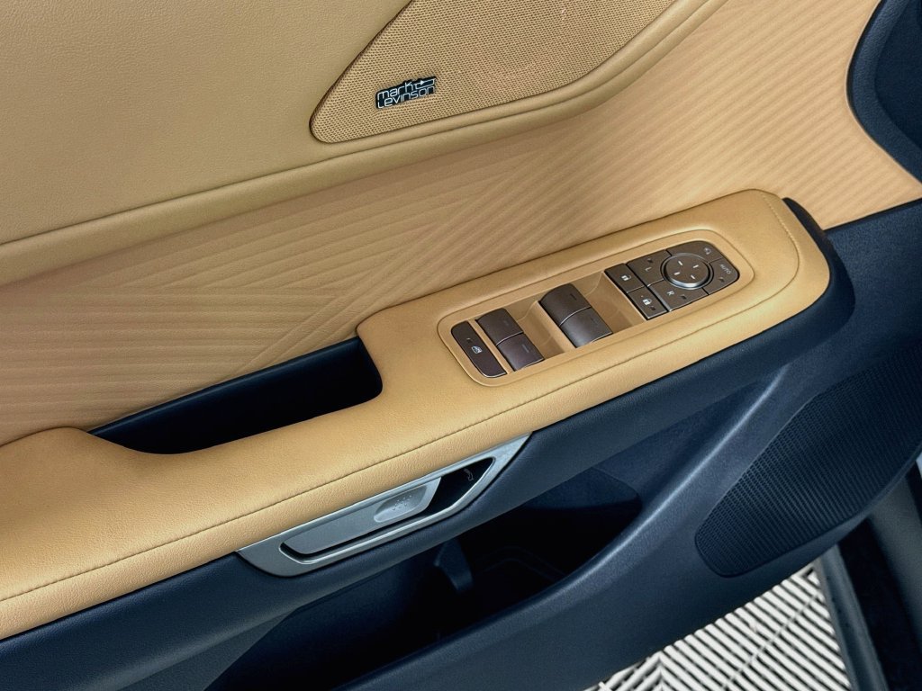 New 2026 Lexus ES 350h AWD w/ Cold Area Package image 20