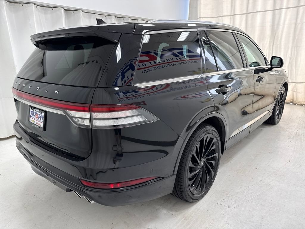 Used 2021 Lincoln Aviator Reserve w/ Equipment Group 208A image 4