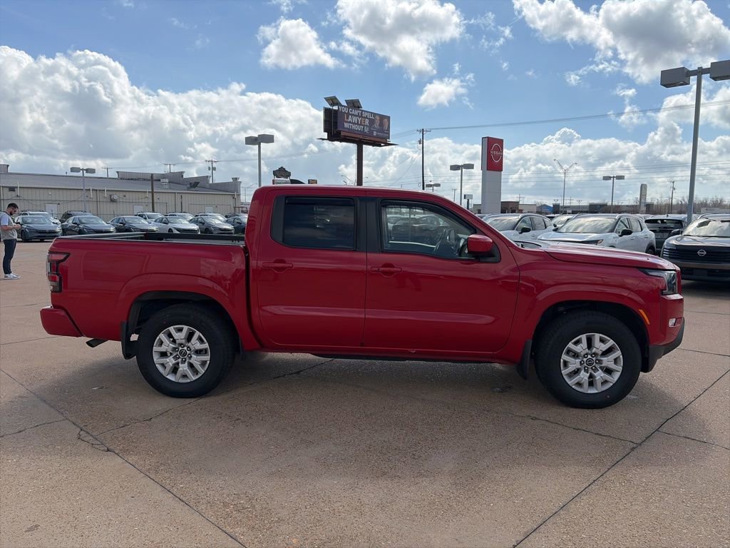 Certified 2022 Nissan Frontier SV image 5