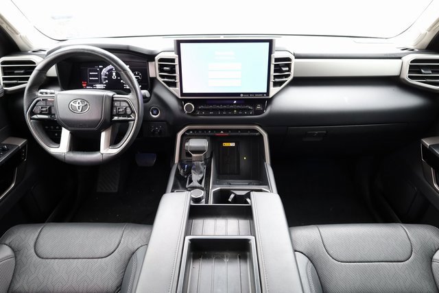 Used 2024 Toyota Tundra Limited image 15