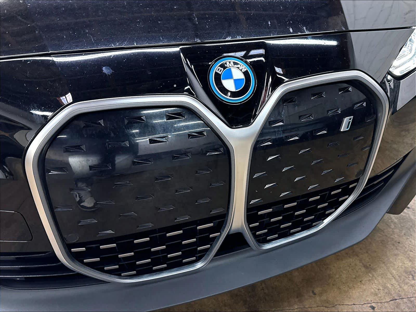 Used 2024 BMW i4 eDrive35 RWD image 32