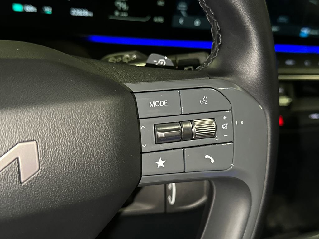 Certified 2024 Kia EV9 GT-Line image 42