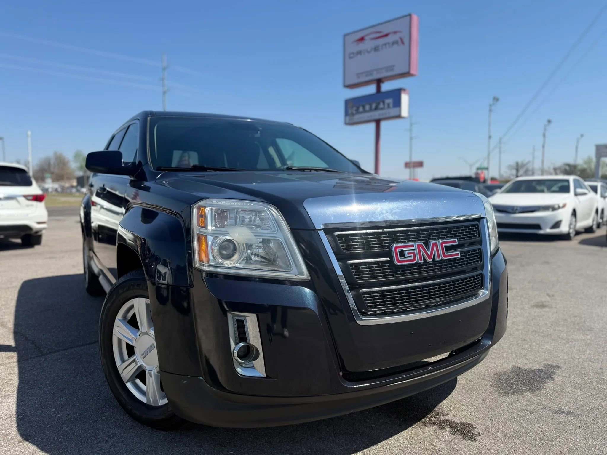 Used 2015 GMC Terrain SLE FWD image 1
