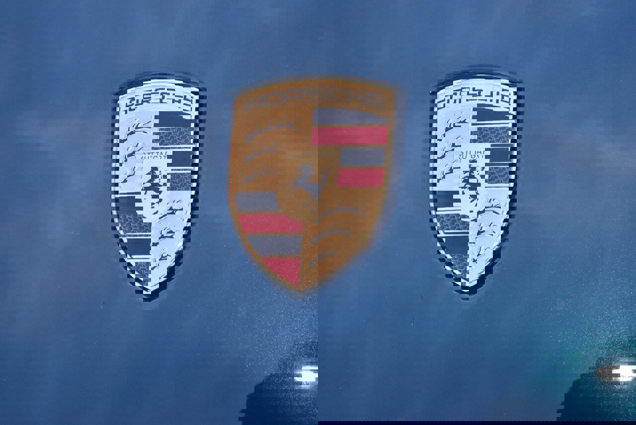 Used 2025 Porsche Cayenne image 39