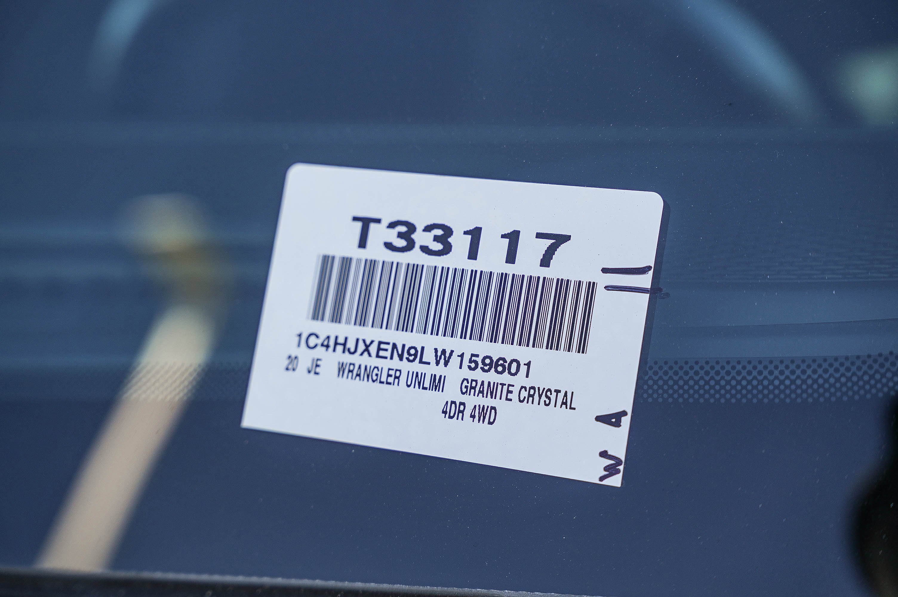 Used 2020 Jeep Wrangler Unlimited Sahara image 26