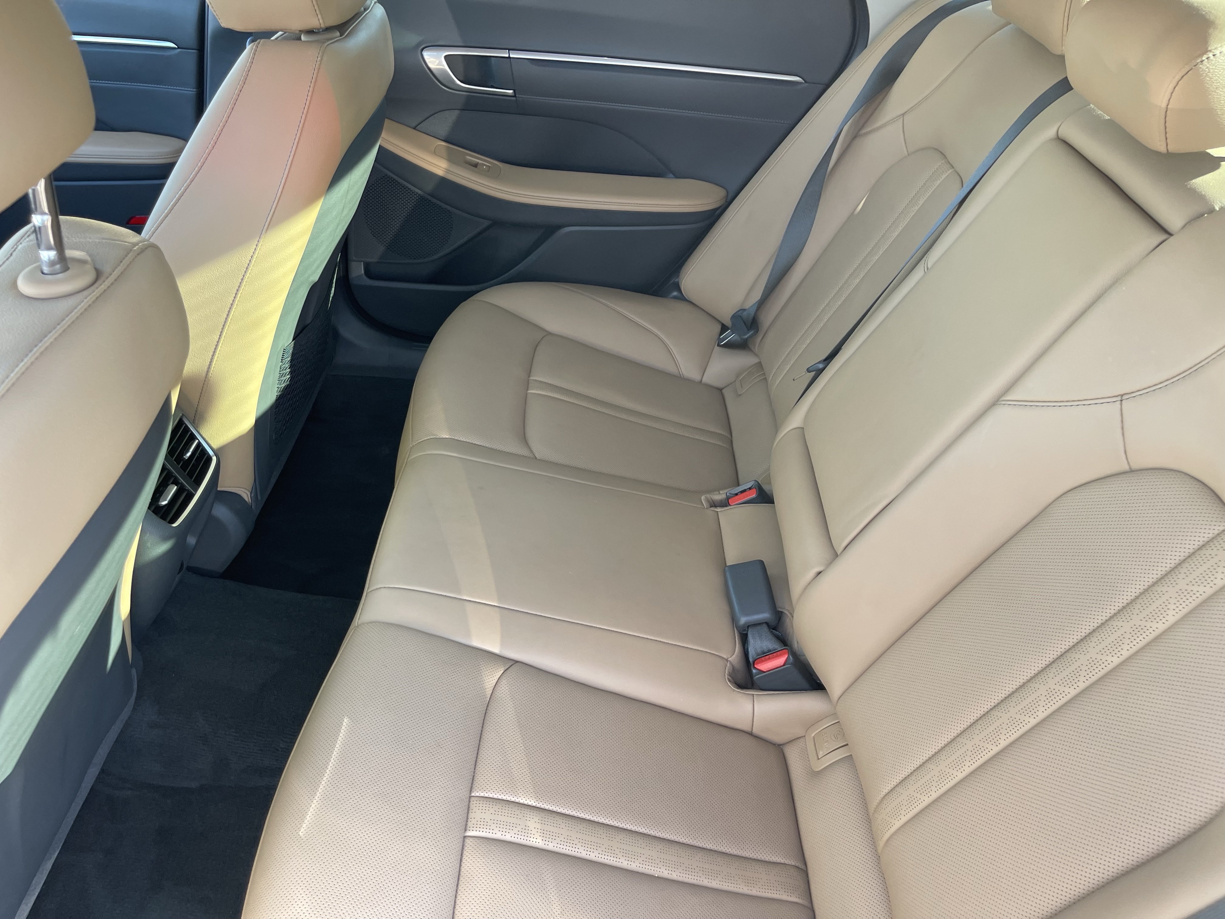 Used 2023 Hyundai Sonata Limited FWD image 19