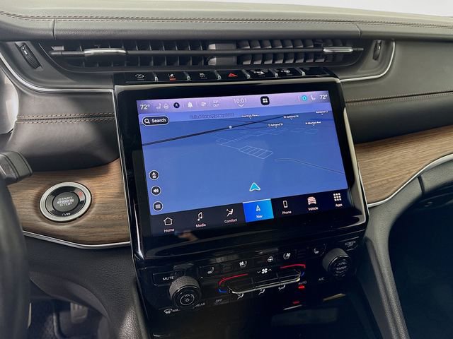 Used 2021 Jeep Grand Cherokee L Summit w/ Luxury Tech Group V image 13