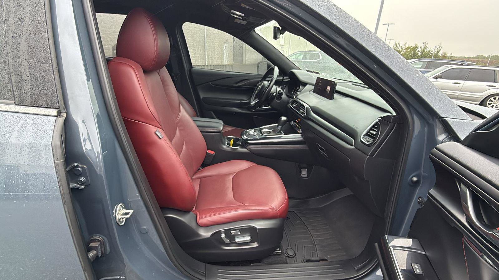 Certified 2022 MAZDA CX-9 Carbon Edition image 18