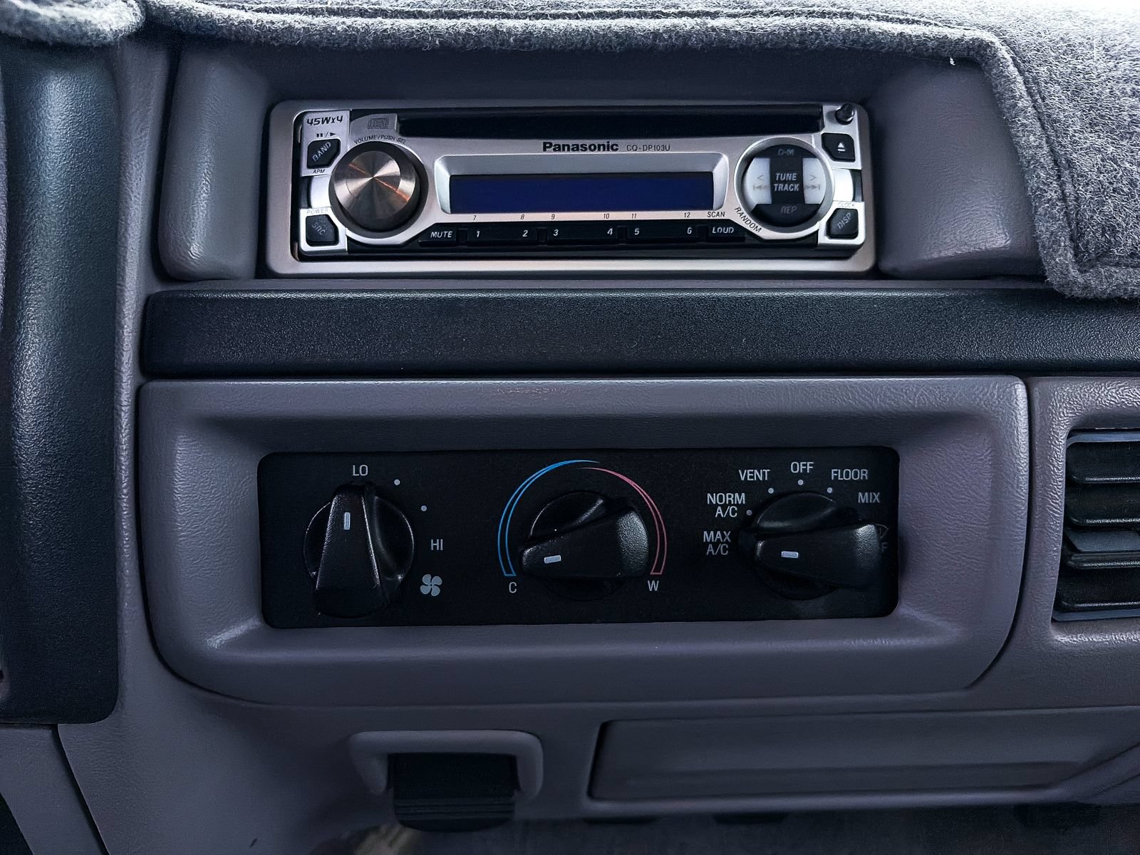 Used 1997 Ford F250 4x4 SuperCab Heavy Duty image 24