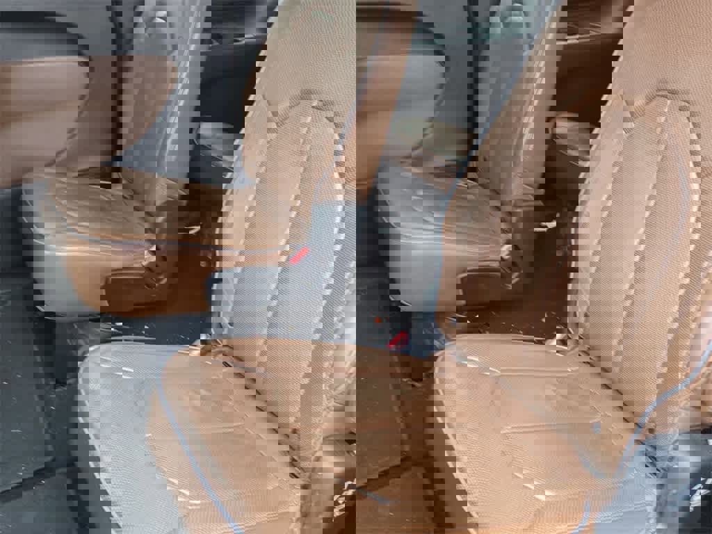 Used 2017 Chrysler Pacifica Limited image 18