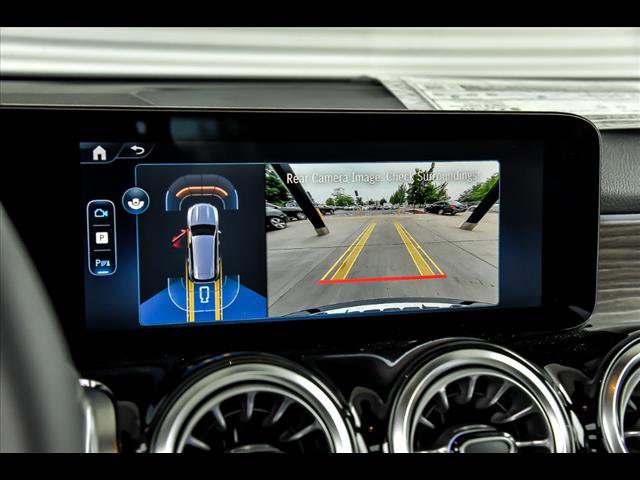 New 2025 Mercedes-Benz GLB 250 4MATIC image 18