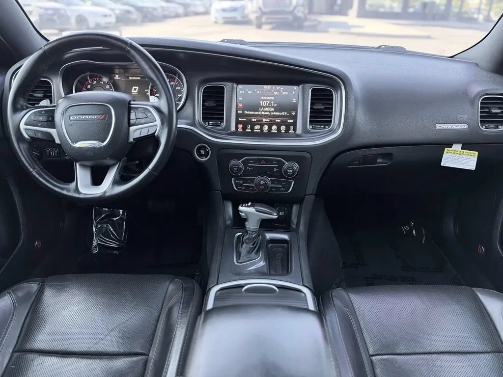 Used 2015 Dodge Charger SXT w/ AWD Plus Group image 11