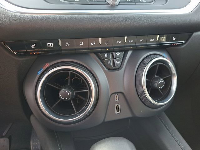 Certified 2022 Chevrolet Blazer LT image 15