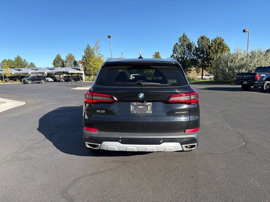 Used 2021 BMW X5 xDrive40i w/ Premium Package 2 AWD/4WD image 4