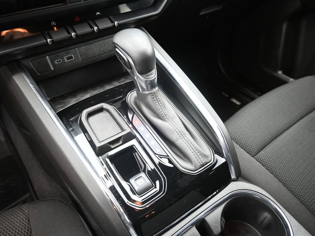 Used 2023 GMC Canyon Elevation w/ Convenience Package image 17