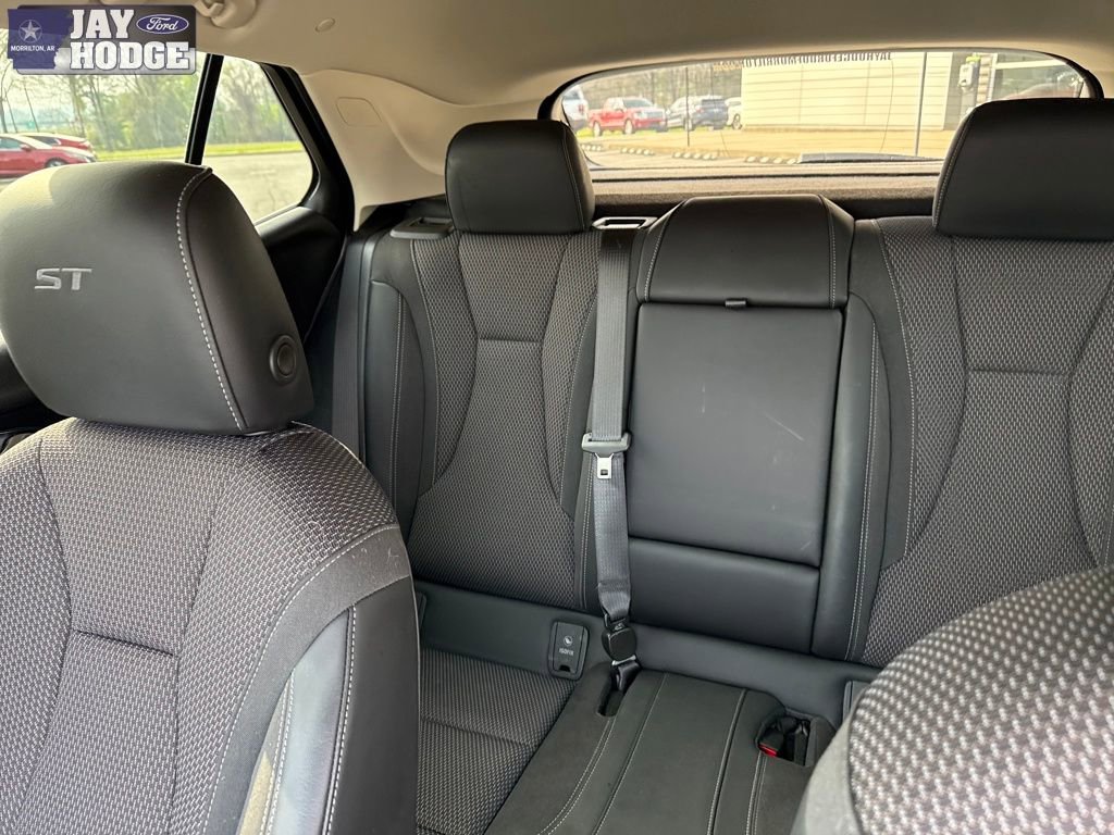 Used 2023 Buick Envision Preferred image 37