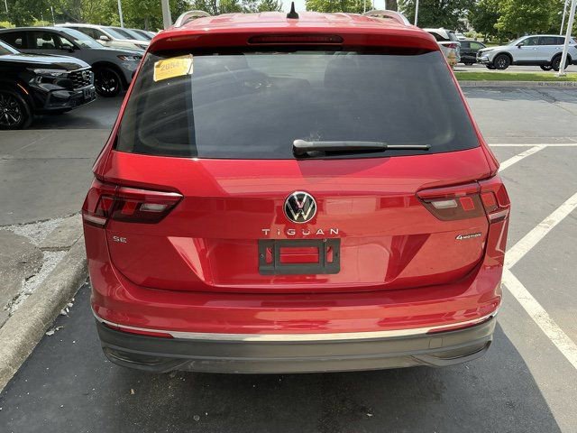 Used 2022 Volkswagen Tiguan SE AWD/4WD image 7