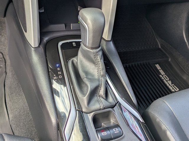 Used 2024 Toyota Corolla Cross XLE image 21