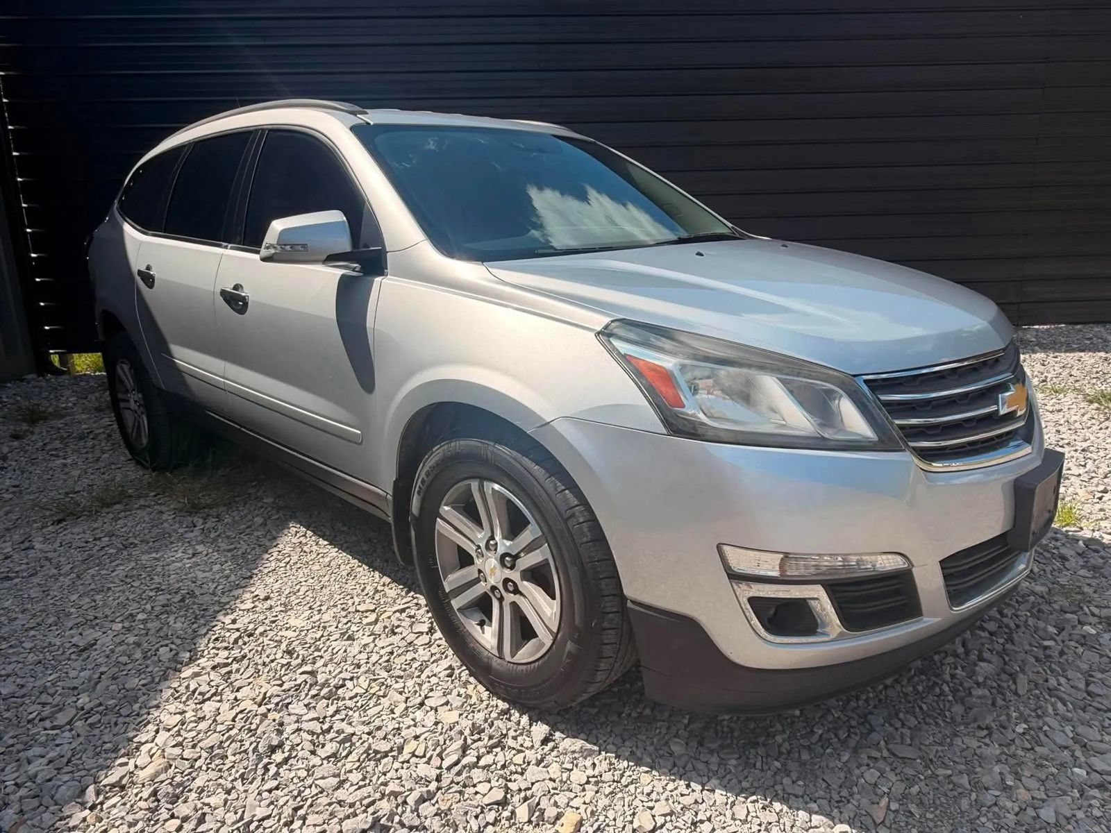 Used 2016 Chevrolet Traverse LT AWD/4WD image 3