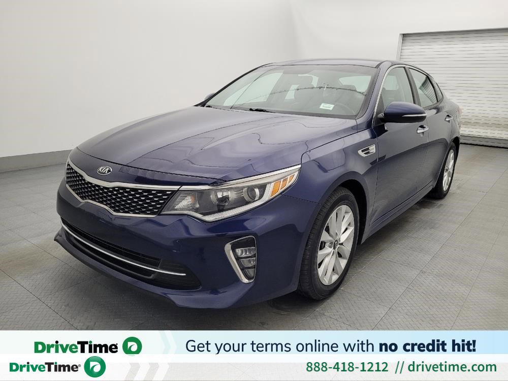Used 2018 Kia Optima S image 1