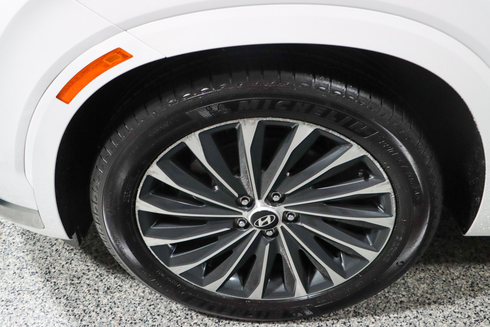 Used 2023 Hyundai Palisade Calligraphy image 11