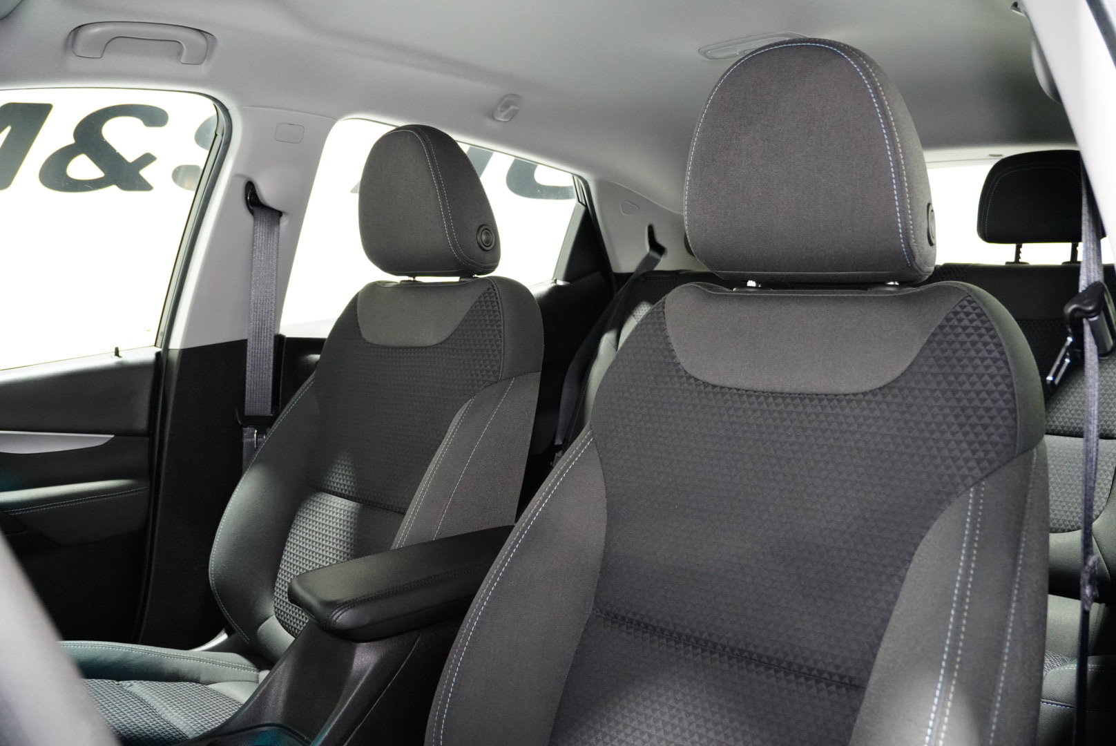 Used 2022 Chevrolet Bolt LT image 15